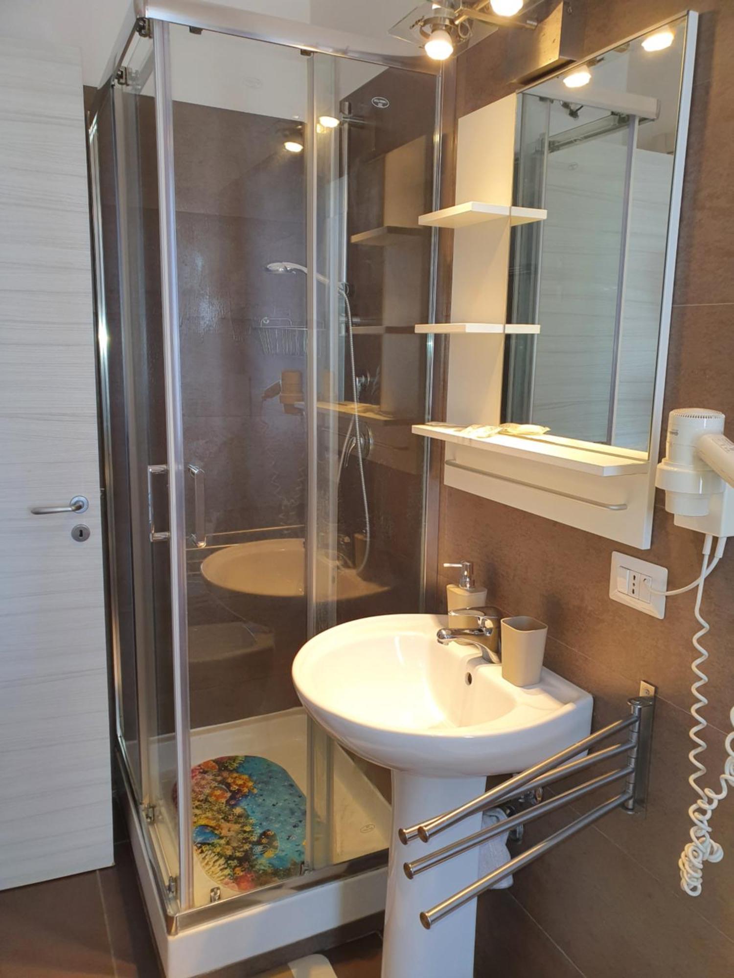 4Rooms Guest House Free Wi-Fi Salerno Exterior photo