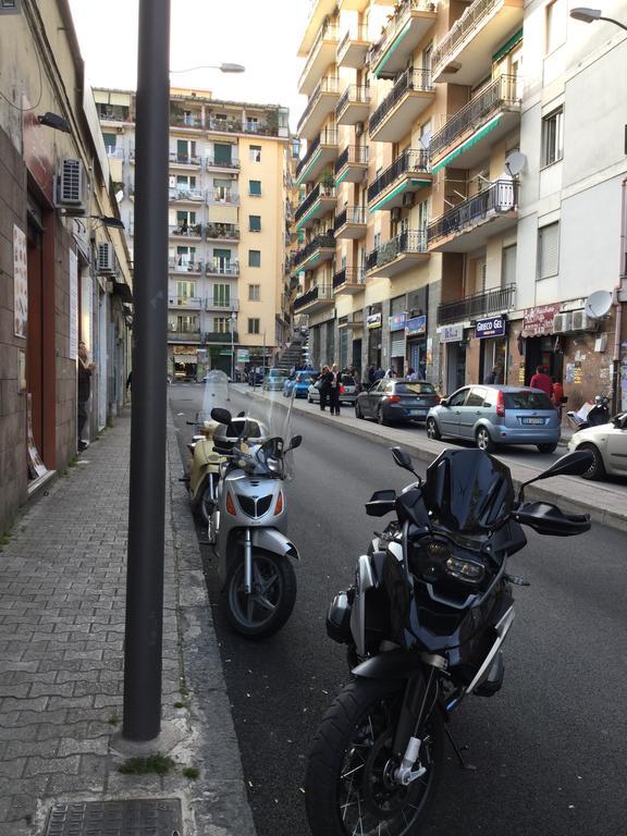 4Rooms Guest House Free Wi-Fi Salerno Exterior photo